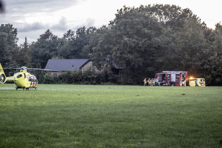 Bestuurder (25) zwaar gewond na ernstig eenzijdig ongeval Alphensebaan Chaam