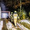 Flinke brand in achtertuin, rook verspreid zich door wijk Economenlaan Tilburg