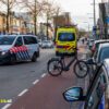 Bestuurder speed pedelec rijdt tegen openslaande autodeur