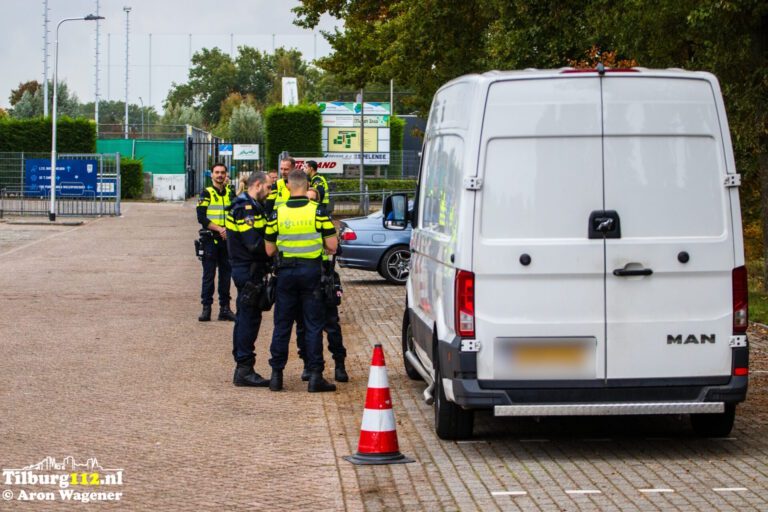 Verkeer bij een nieuwsincident voor Tilburg112.